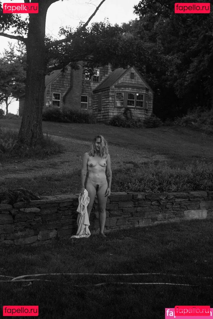 Jemima Kirke Onlyfans Photo Gallery 