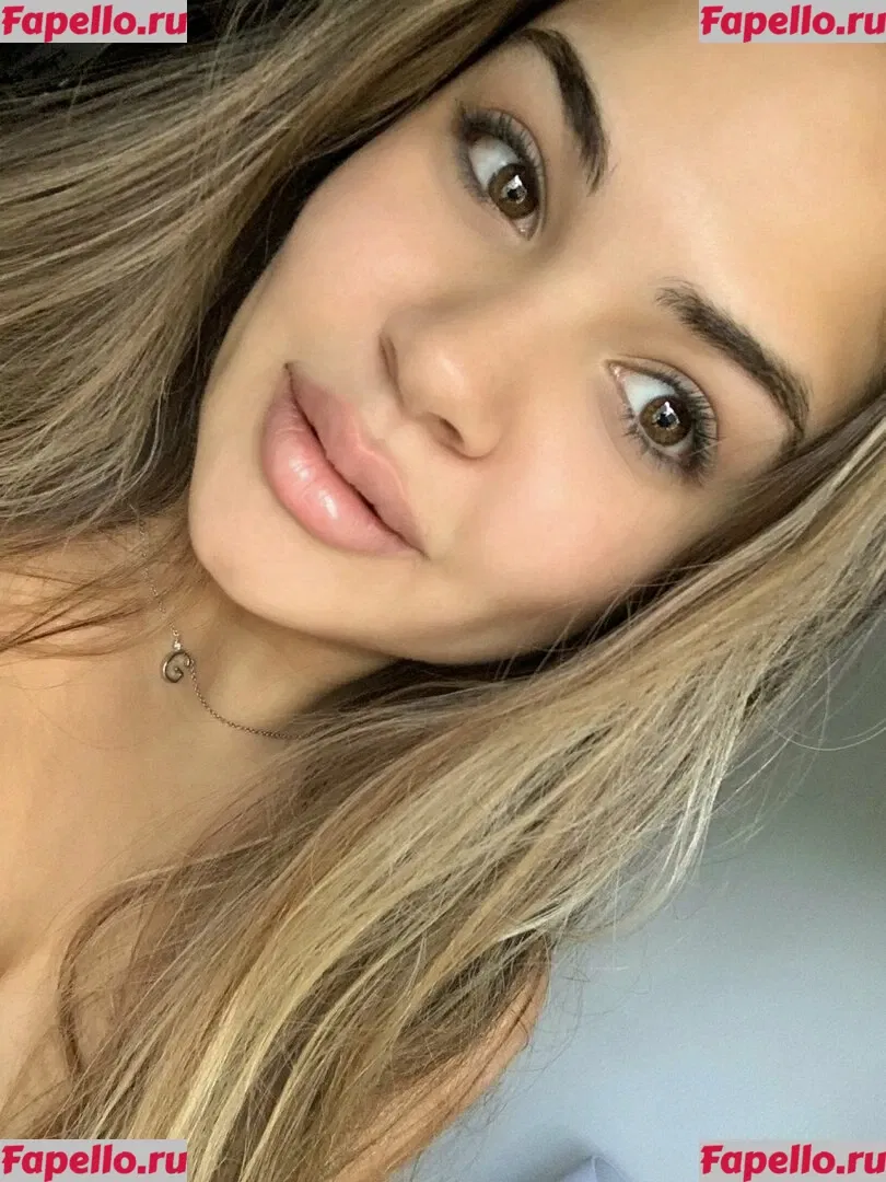 Gabriella Onlyfans Photo Gallery 