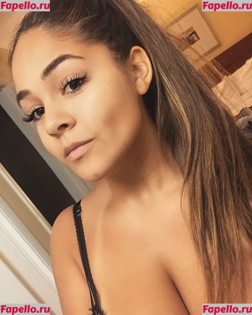 Gabriella Onlyfans Photo Gallery 