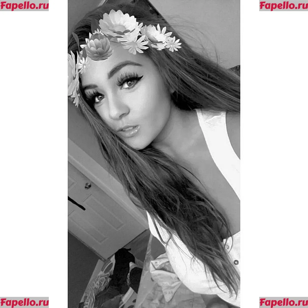 Gabriella Onlyfans Photo Gallery 