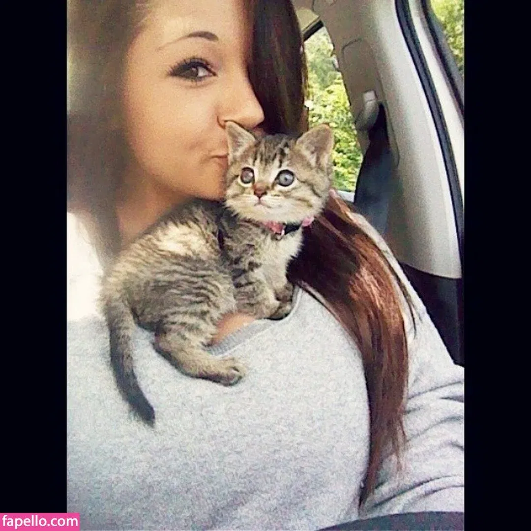 Gabriella Onlyfans Photo Gallery 