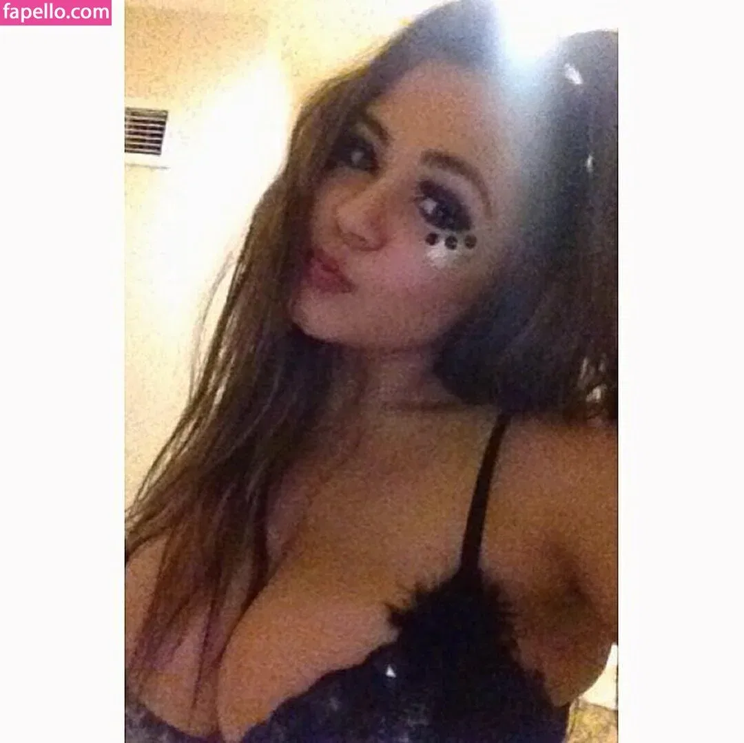 Gabriella Onlyfans Photo Gallery 