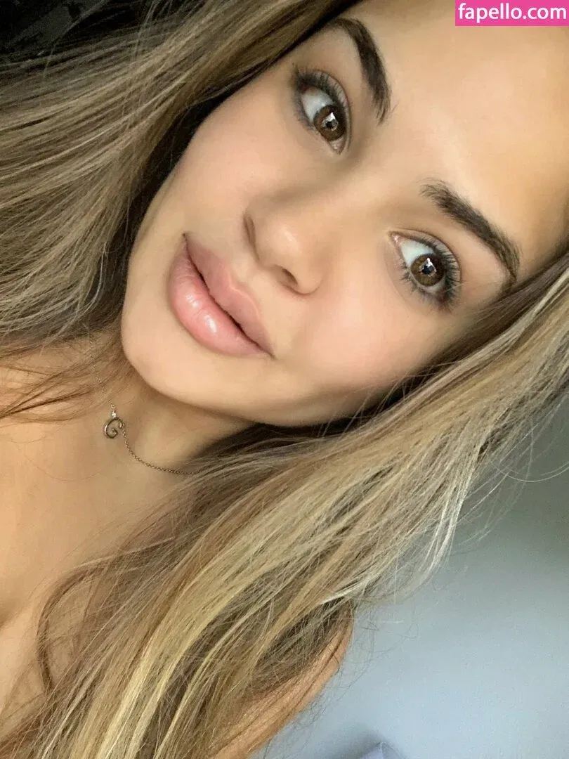 Gabriella Onlyfans Photo Gallery 