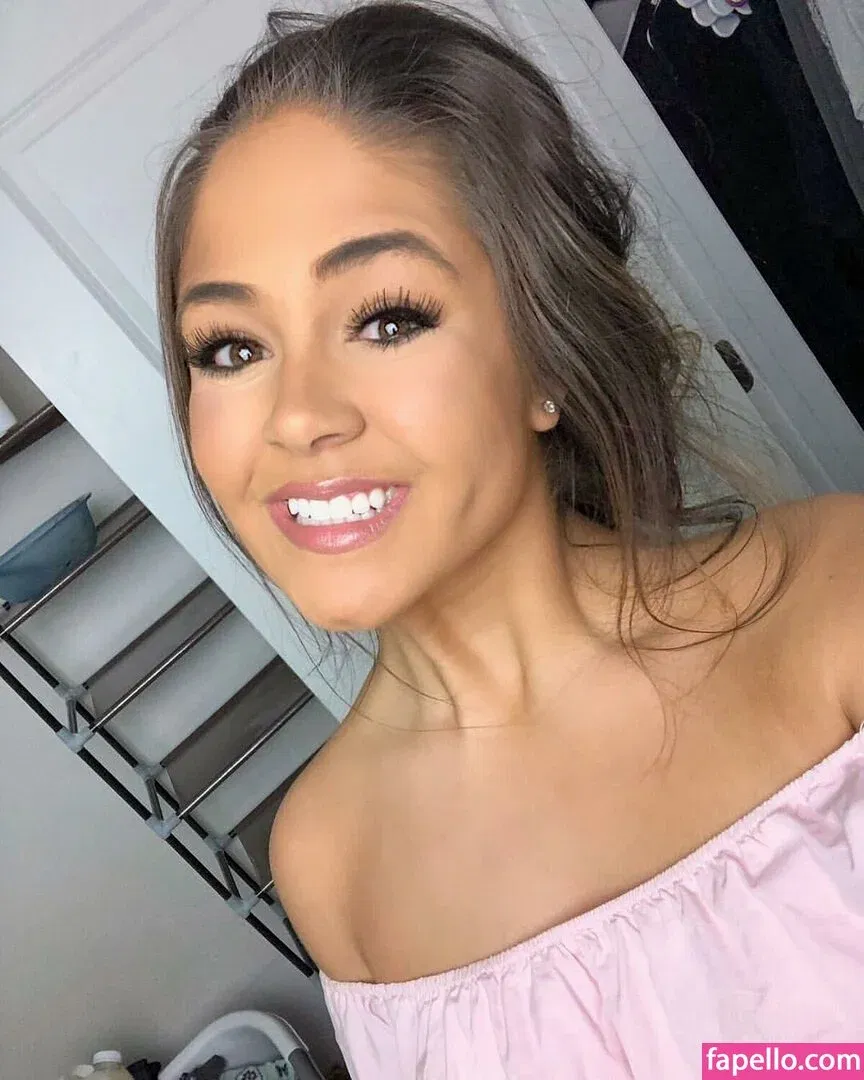 Gabriella Onlyfans Photo Gallery 