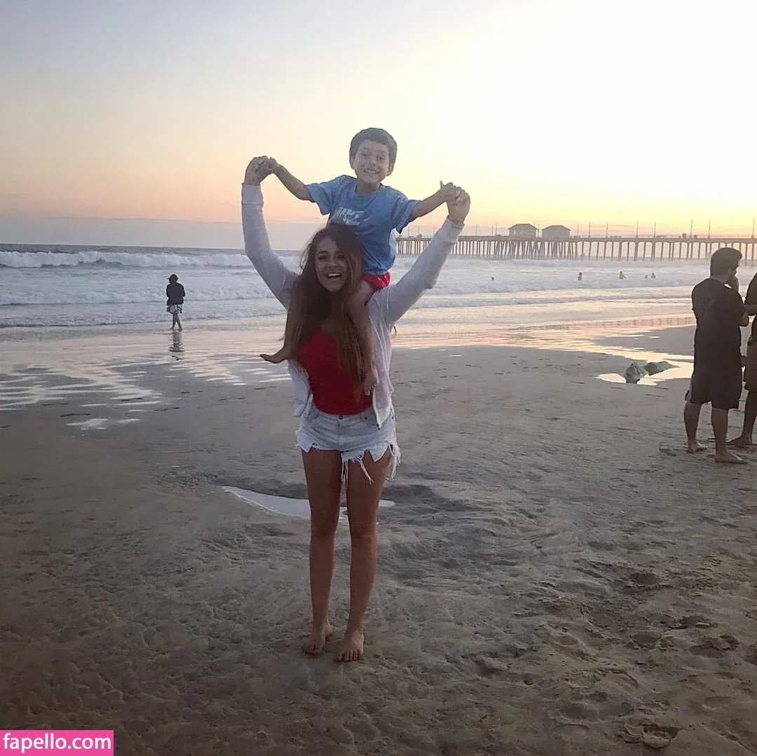 Gabriella Onlyfans Photo Gallery 