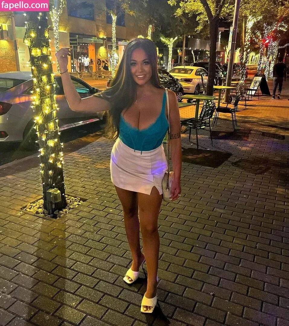 Gabriella Onlyfans Photo Gallery 