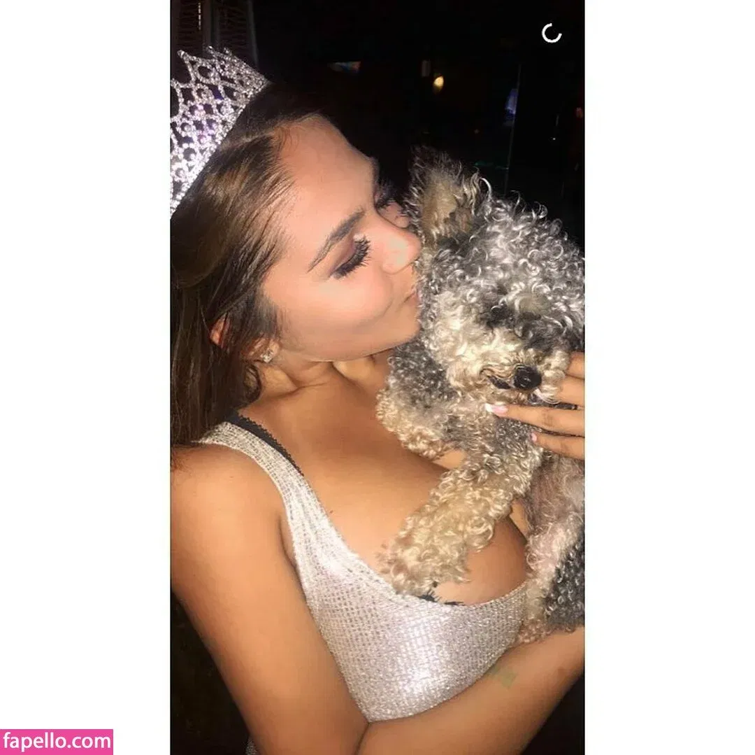 Gabriella Onlyfans Photo Gallery 