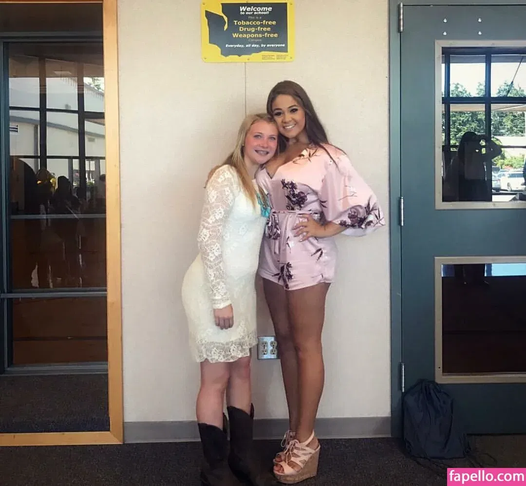 Gabriella Onlyfans Photo Gallery 