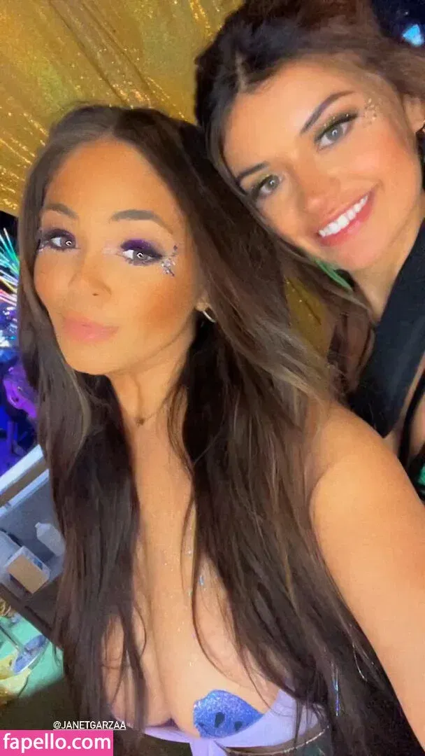 Gabriella Onlyfans Photo Gallery 