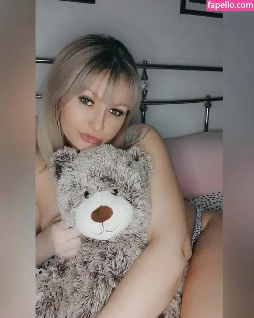 Gabriella Onlyfans Photo Gallery 