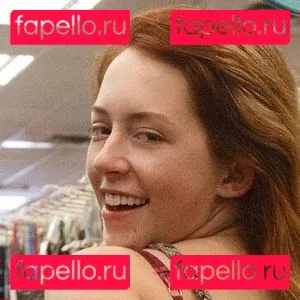 Kelsey Berneray Onlyfans Photo Gallery 