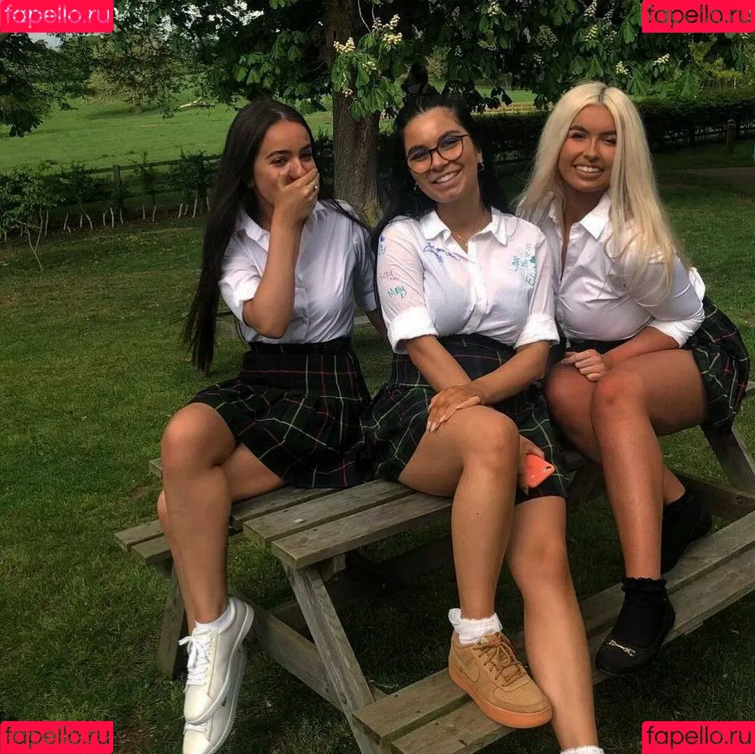 Caitlin Onlyfans Photo Gallery 