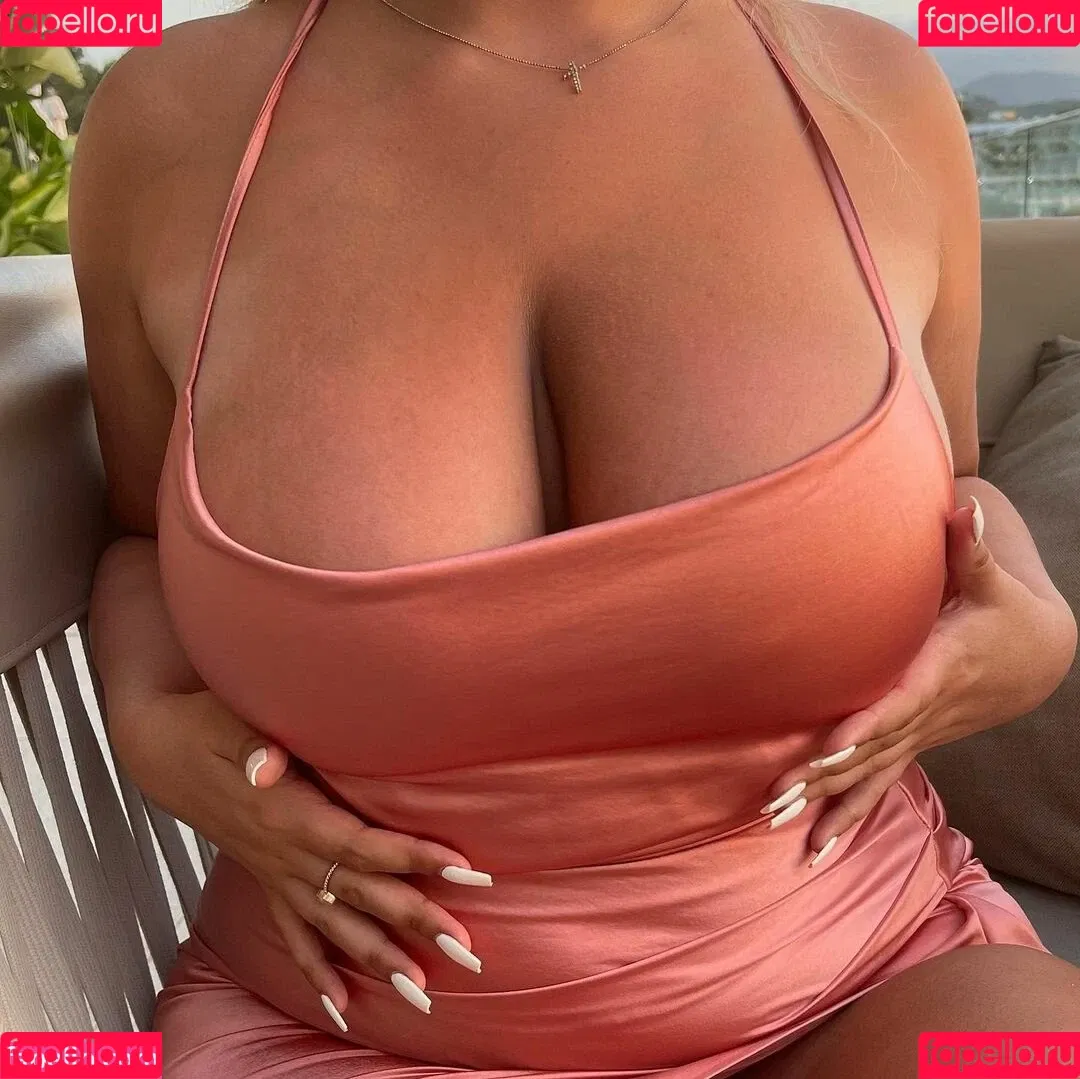 Caitlin Onlyfans Photo Gallery 