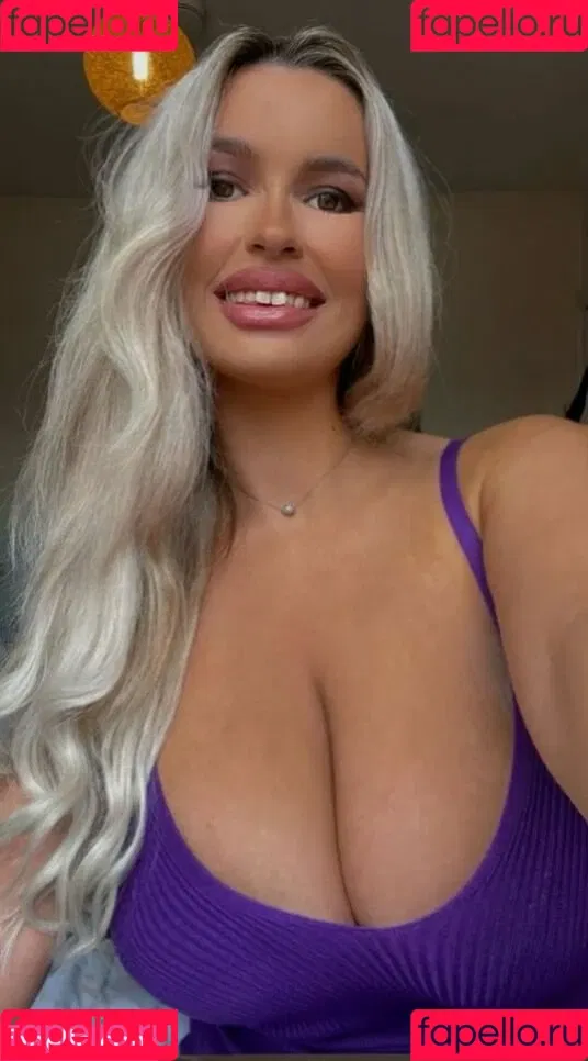 Caitlin Onlyfans Photo Gallery 