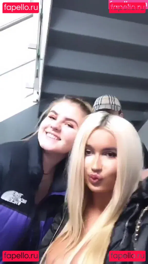 Caitlin Onlyfans Photo Gallery 