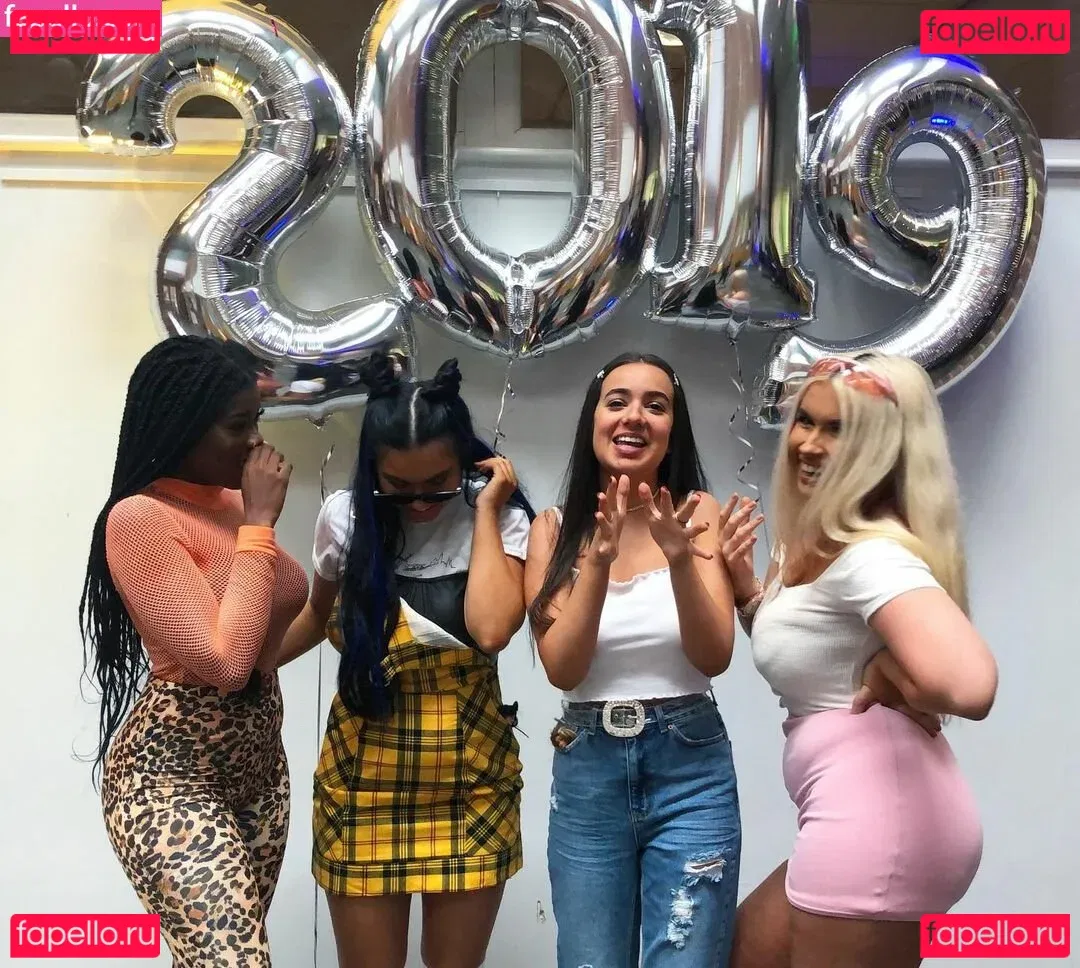 Caitlin Onlyfans Photo Gallery 