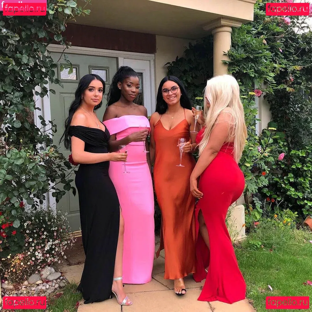 Caitlin Onlyfans Photo Gallery 