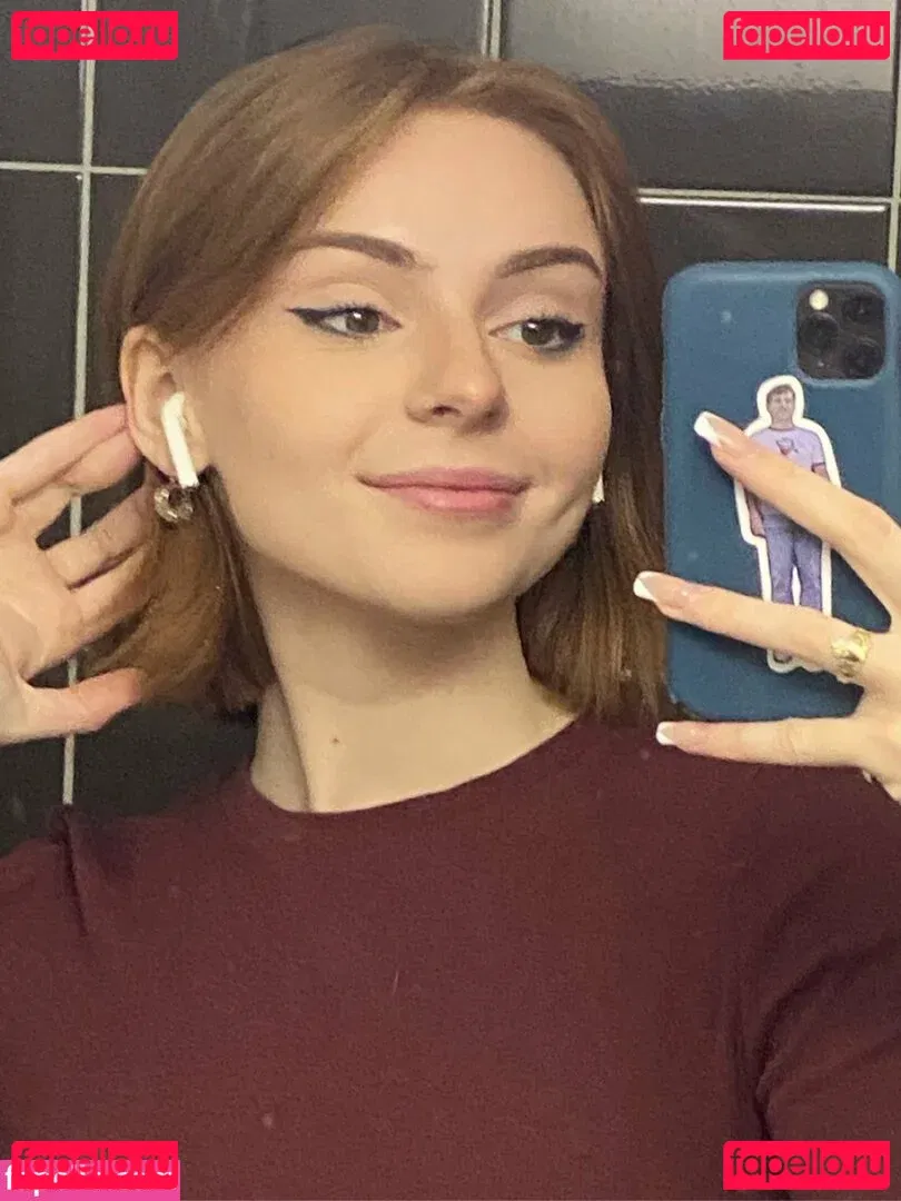 Caitlin Onlyfans Photo Gallery 