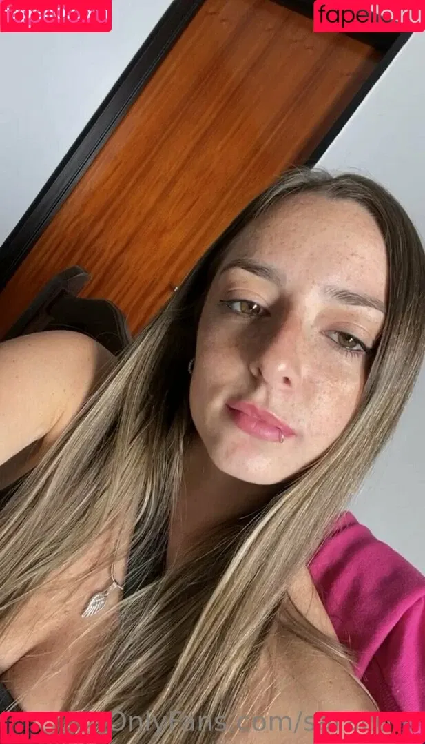 saracore Onlyfans Photo Gallery 