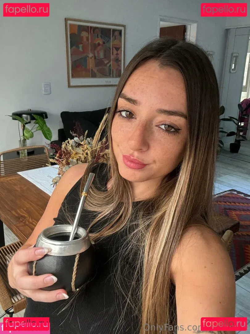 saracore Onlyfans Photo Gallery 