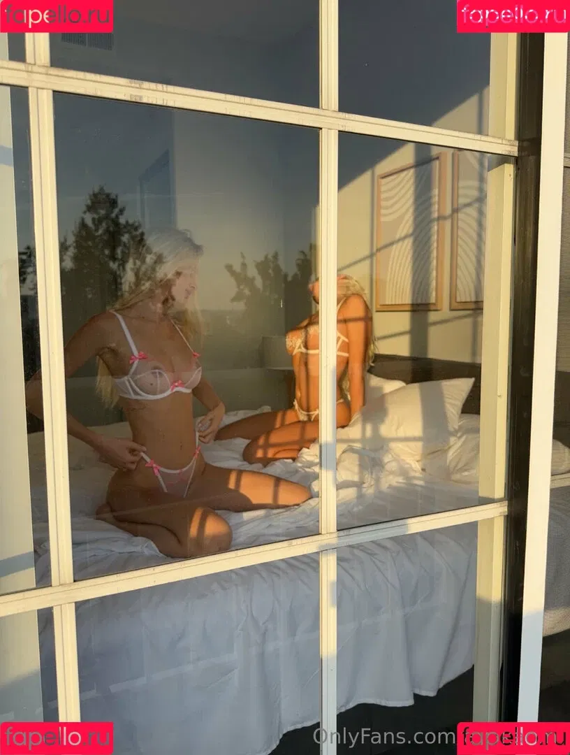 Khristina Belous Onlyfans Photo Gallery 