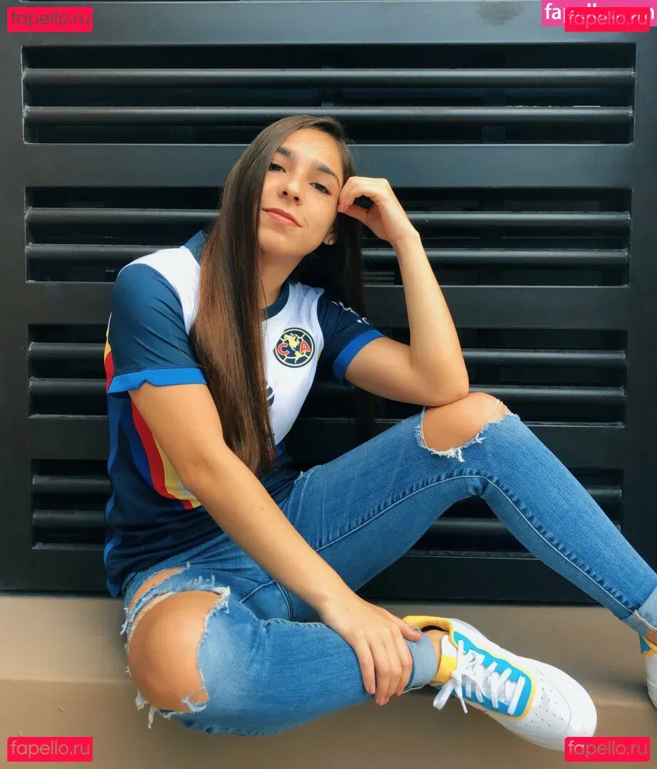 Yazmin Cantu Onlyfans Photo Gallery 