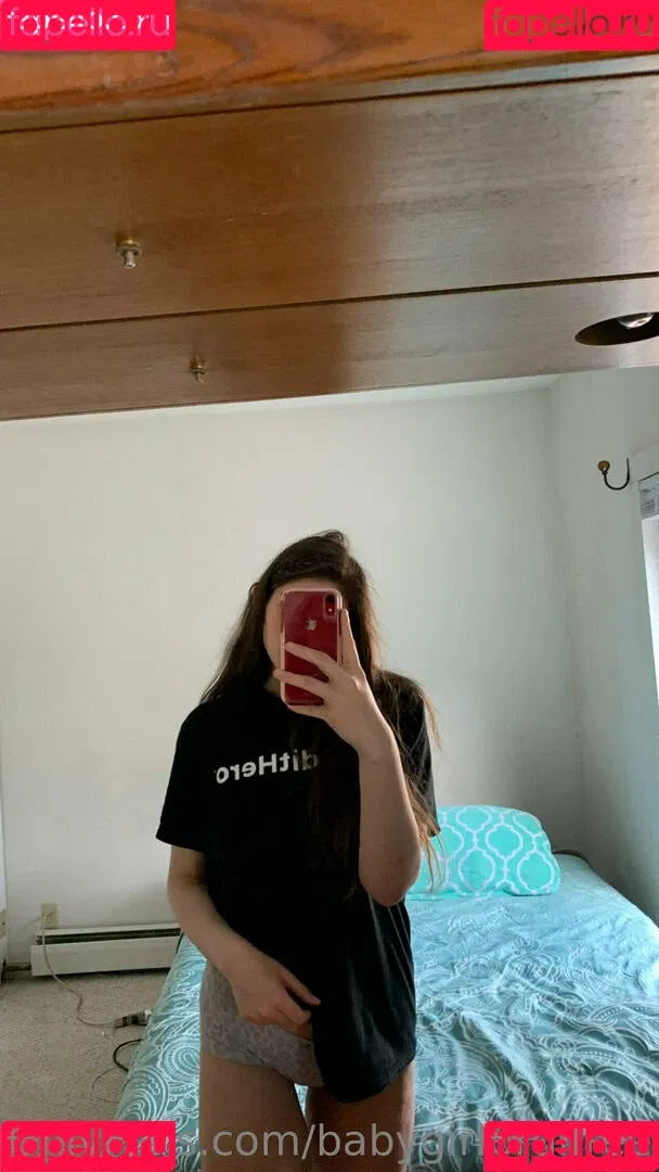 babygirlbrdlfree Onlyfans Photo Gallery 