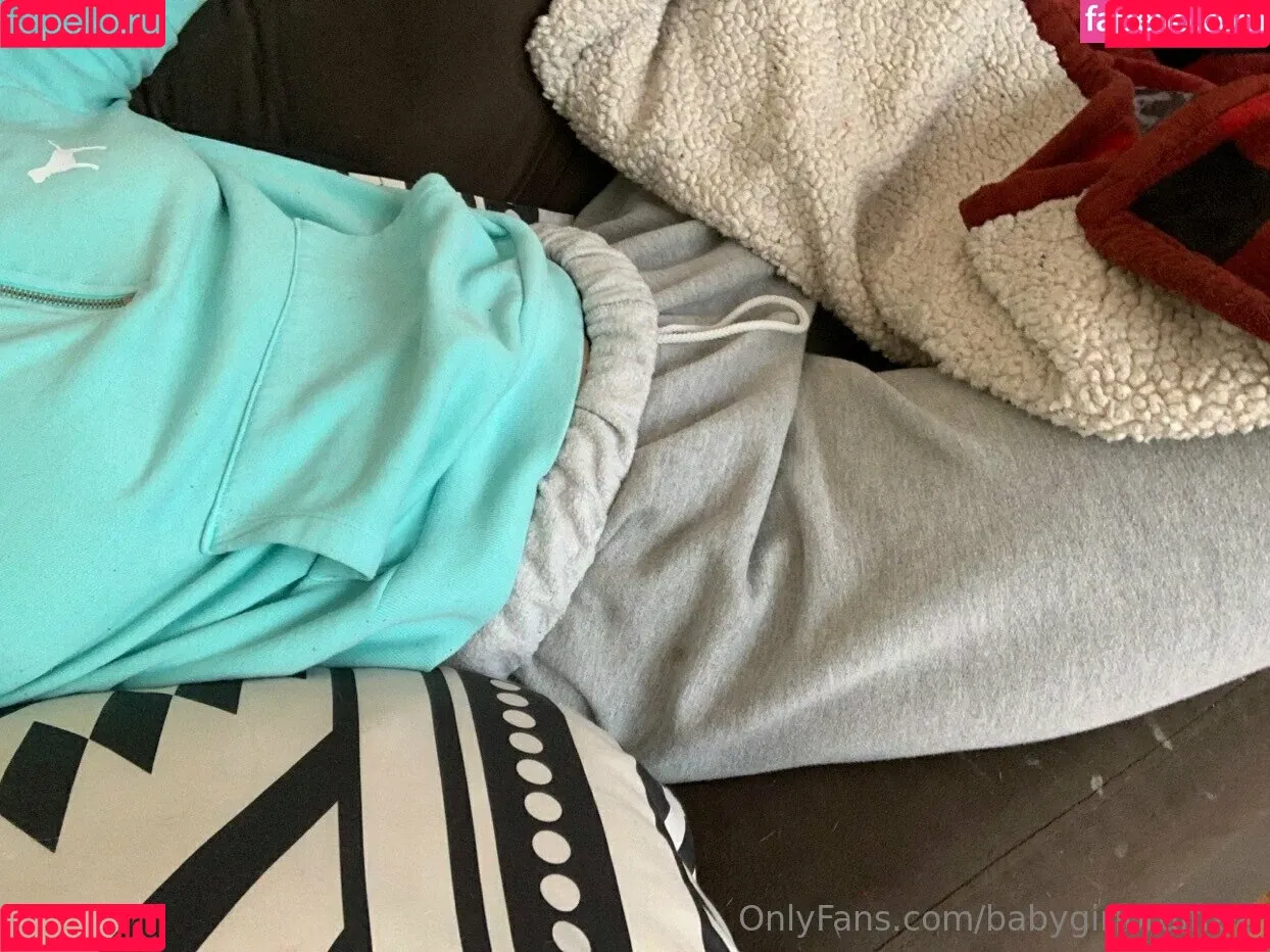 babygirlbrdlfree Onlyfans Photo Gallery 