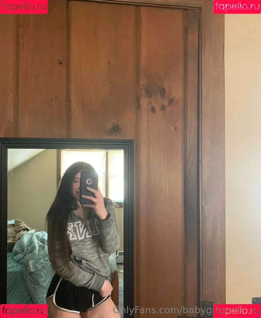 babygirlbrdlfree Onlyfans Photo Gallery 