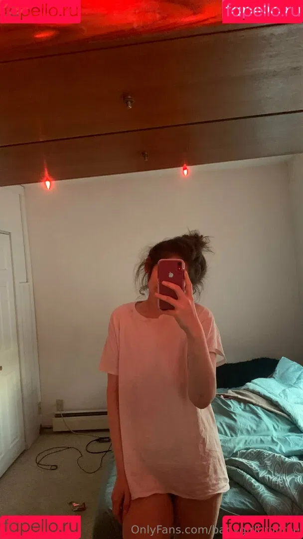 babygirlbrdlfree Onlyfans Photo Gallery 