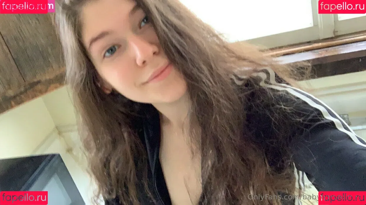 babygirlbrdlfree Onlyfans Photo Gallery 