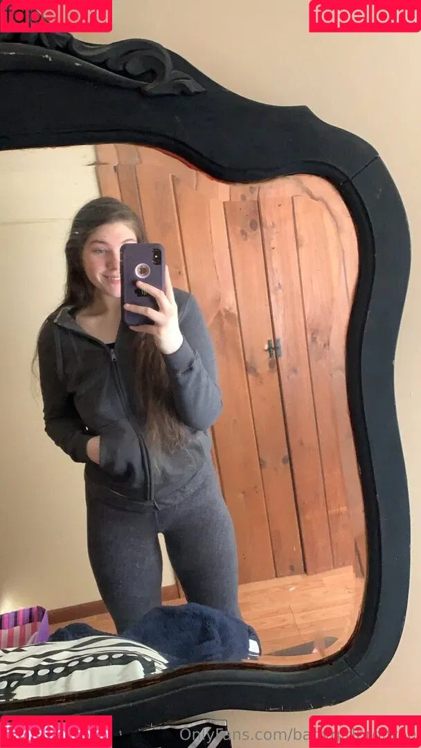 babygirlbrdlfree Onlyfans Photo Gallery 