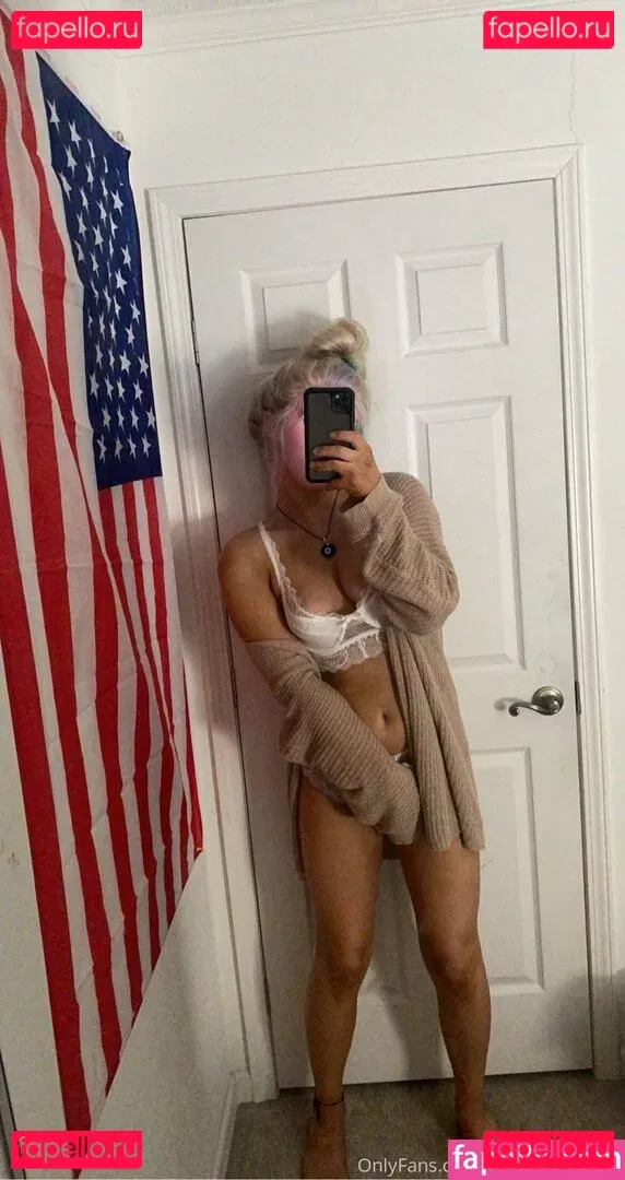 linatheelibra Onlyfans Photo Gallery 