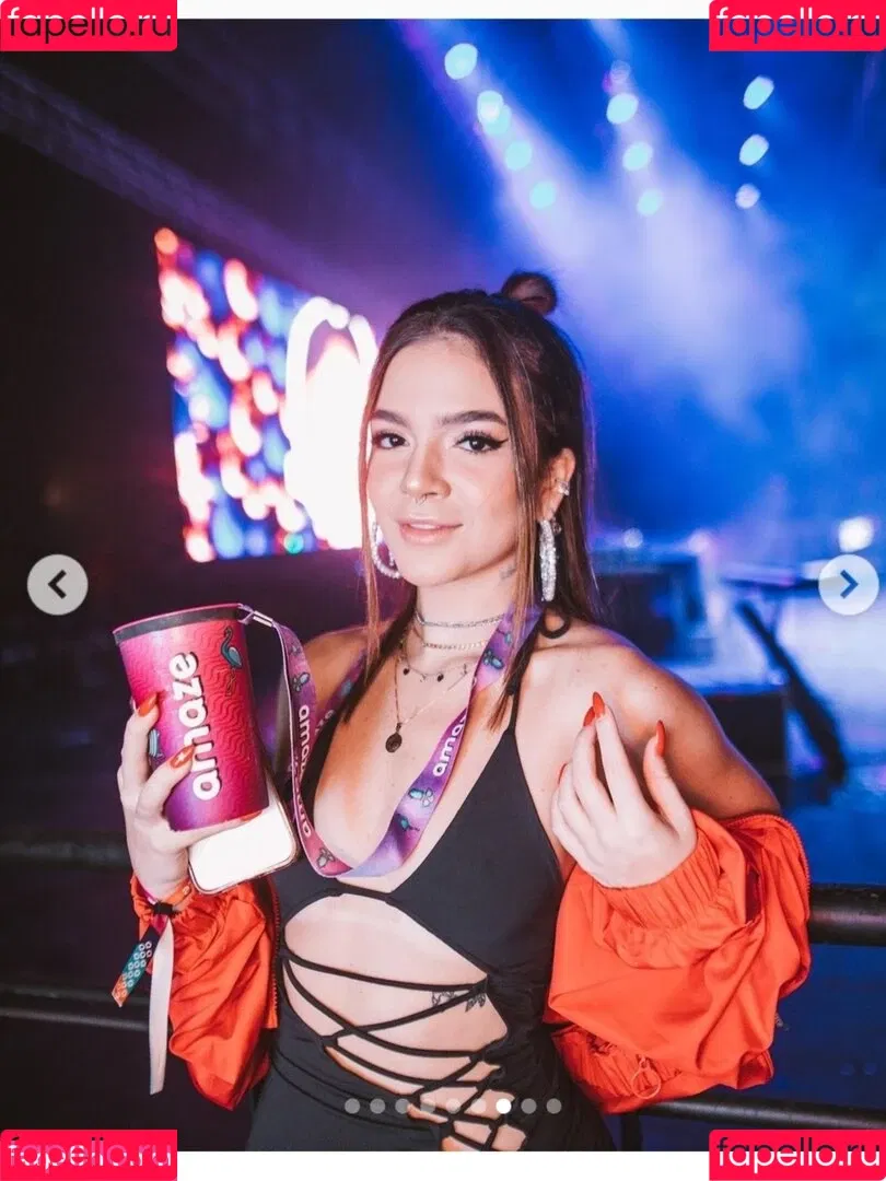 Melissa Mel Maia Onlyfans Photo Gallery 