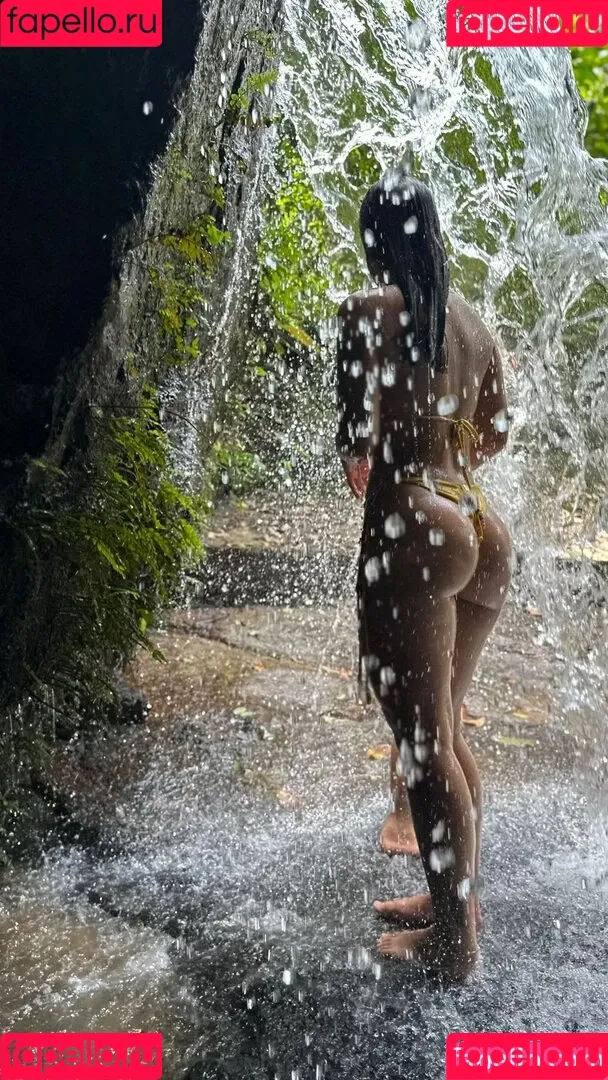 Melissa Mel Maia Onlyfans Photo Gallery 