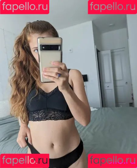 candyredhead Onlyfans Photo Gallery 