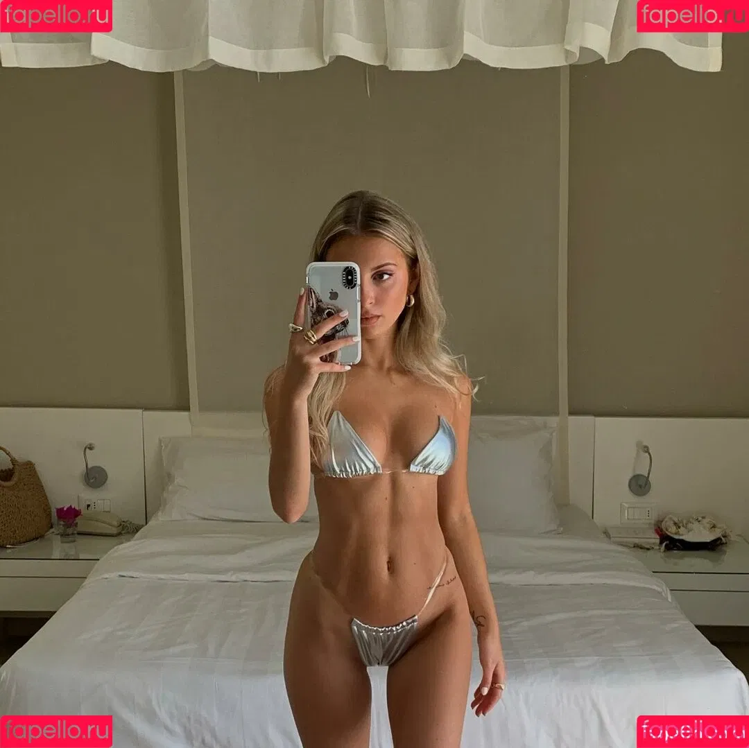 Anneka Madget Onlyfans Photo Gallery 
