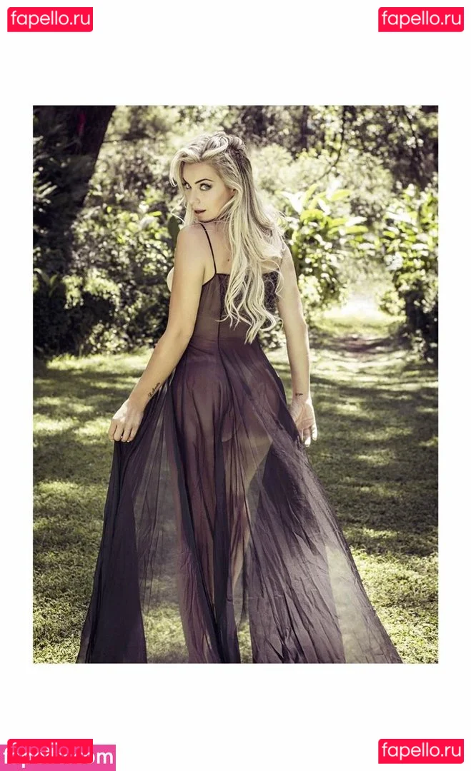 Veridiana Freitas Onlyfans Photo Gallery 