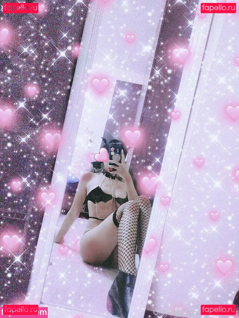 miitzchanz Onlyfans Photo Gallery 