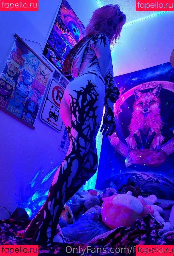 faebearx Onlyfans Photo Gallery 