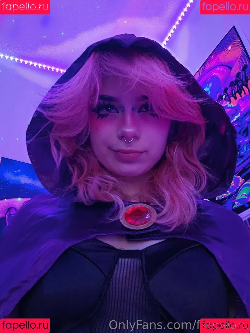 faebearx Onlyfans Photo Gallery 