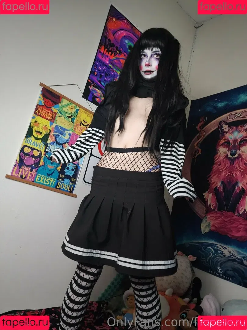 faebearx Onlyfans Photo Gallery 