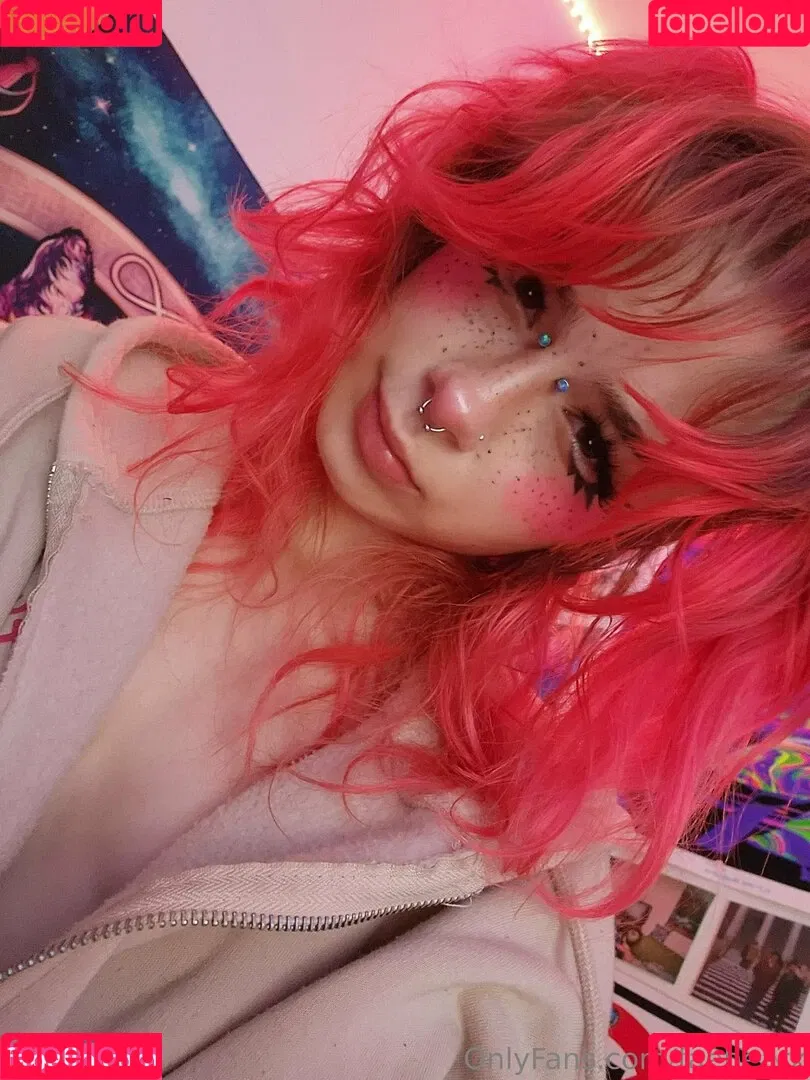 faebearx Onlyfans Photo Gallery 