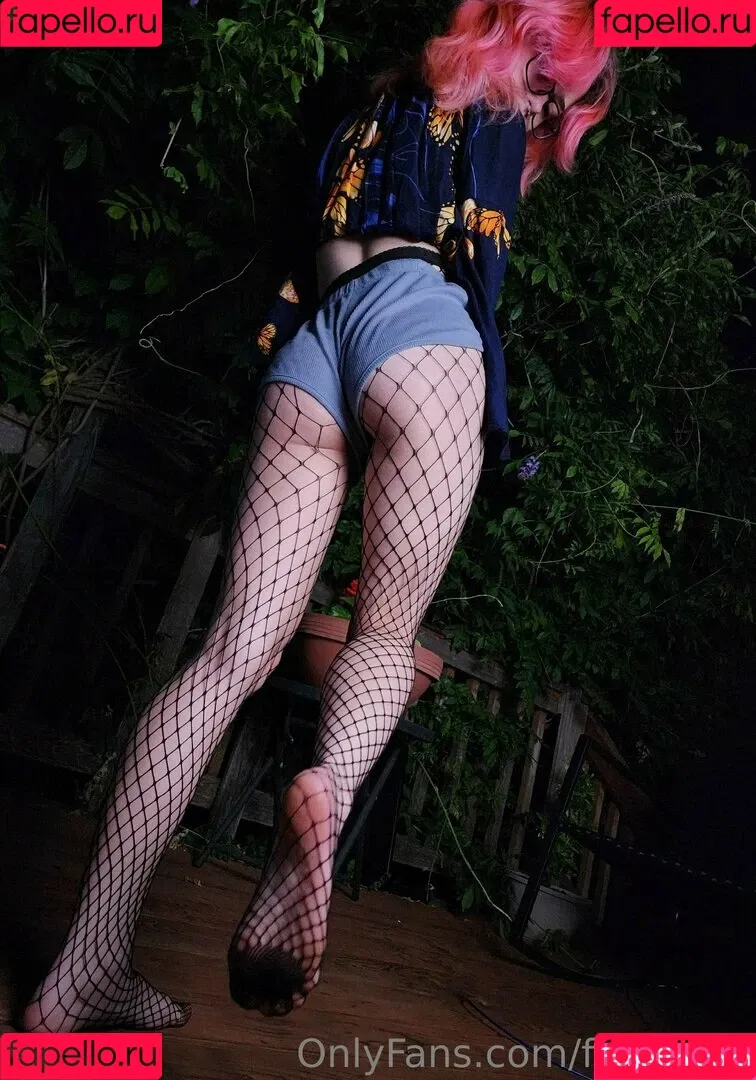 faebearx Onlyfans Photo Gallery 