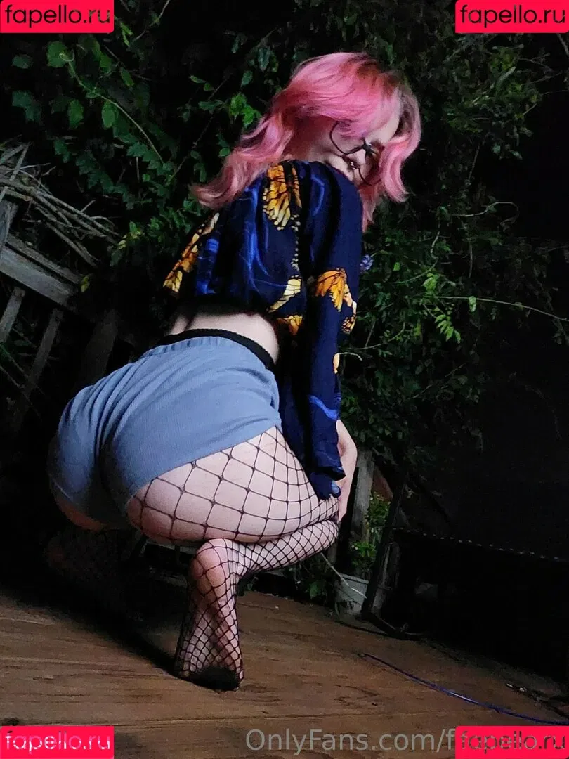 faebearx Onlyfans Photo Gallery 
