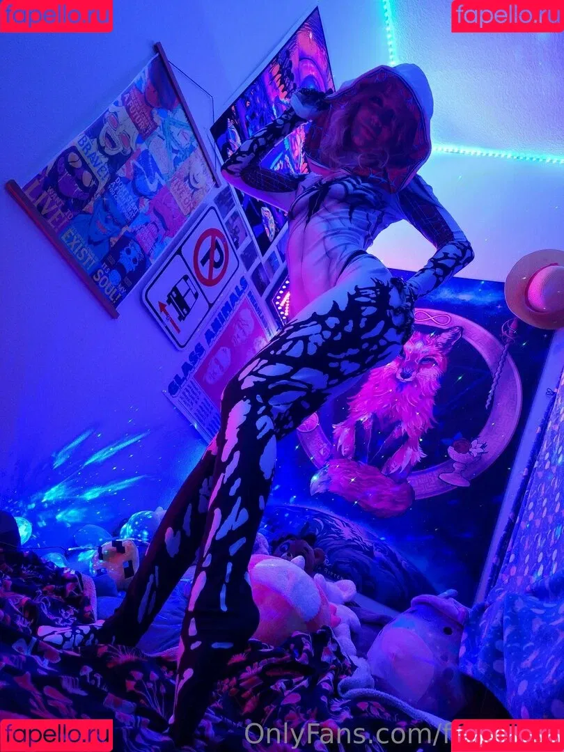 faebearx Onlyfans Photo Gallery 