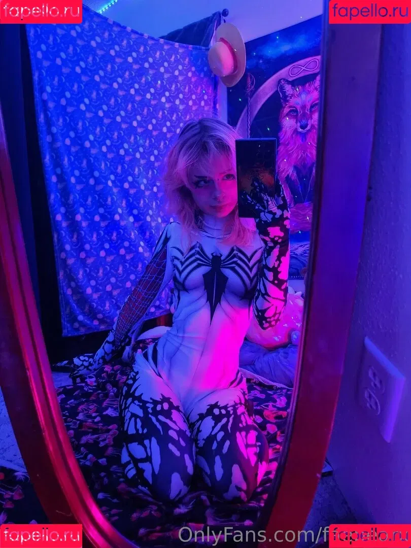 faebearx Onlyfans Photo Gallery 