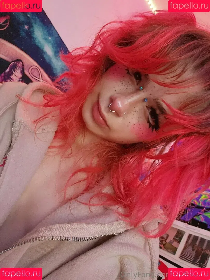 faebearx Onlyfans Photo Gallery 