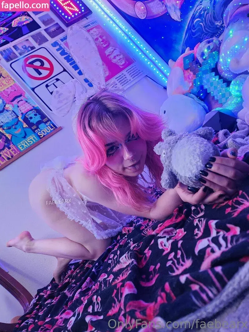 faebearx Onlyfans Photo Gallery 