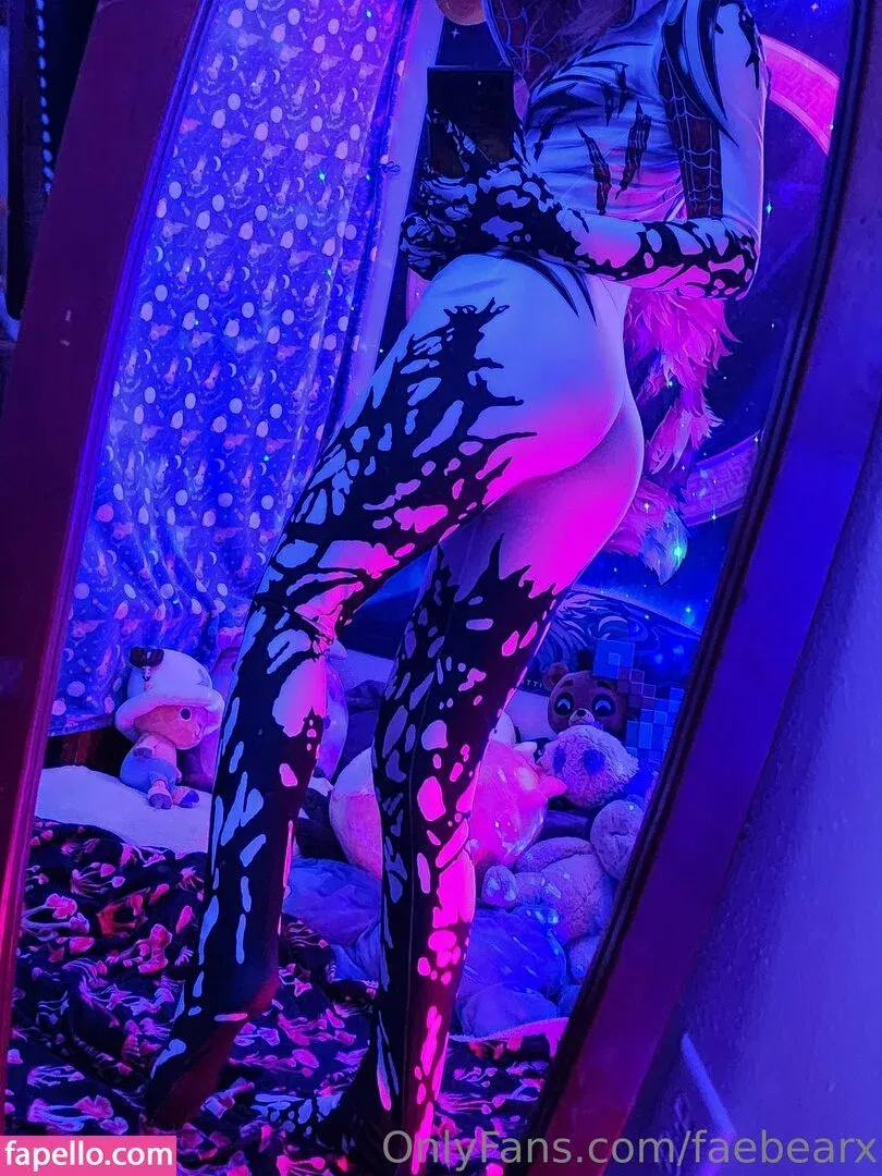 faebearx Onlyfans Photo Gallery 